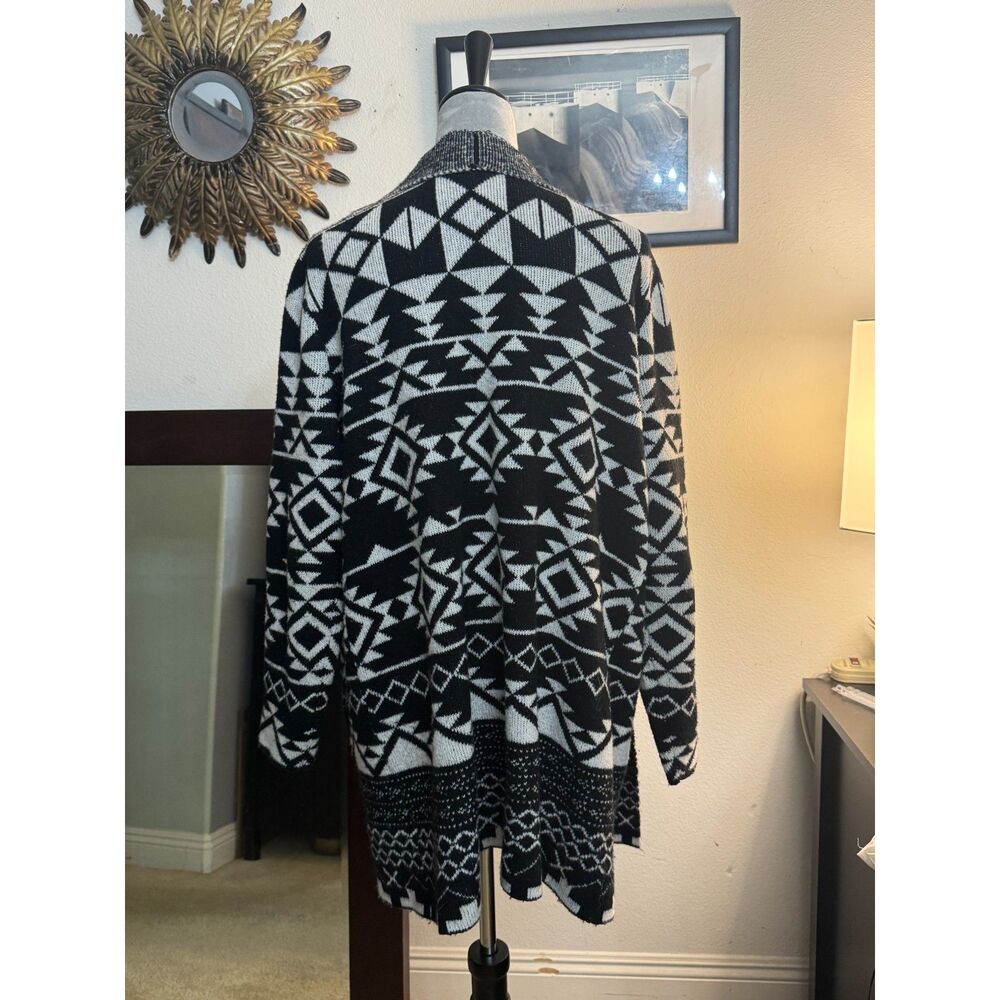 FRYE The Cozy Cardigan L Black Ivory Geometric Southwestern Open Front Sweater - Picture 3 of 10